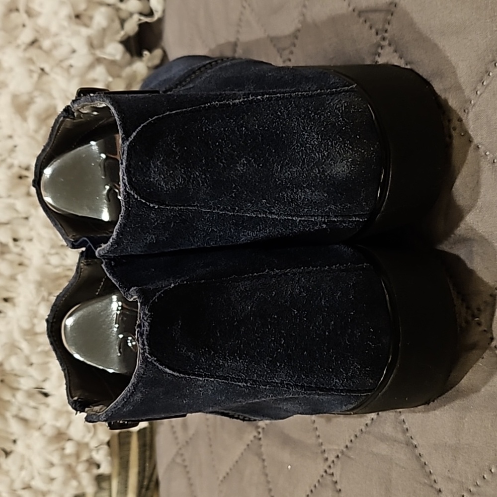 Aerosoles Booties - Picture 5 of 15